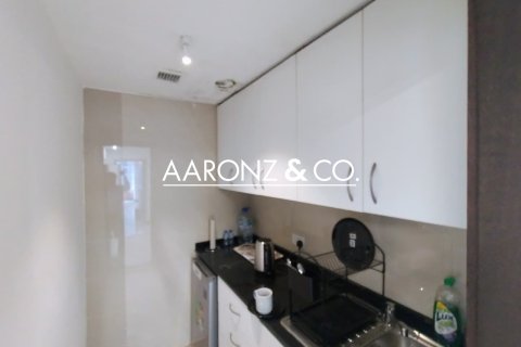 Oficina en alquiler en Business Bay, Dubai, EAU 135.1 m2 № 670660 - foto 11