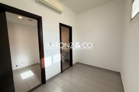 Villa sa Mudon, Dubai, UAE 3 silid-tulugan, 190 sq.m. № 670661 - larawan 5