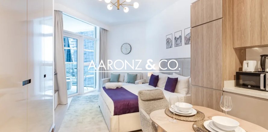 Appartement à Business Bay, Dubai, EAU: 39 m2 № 670694