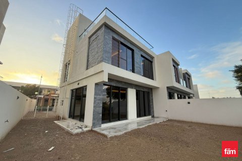 Kuća u nizu u gradu Dubai, UAE 5 spavaće sobe, 269.3 m2 Br. 699808