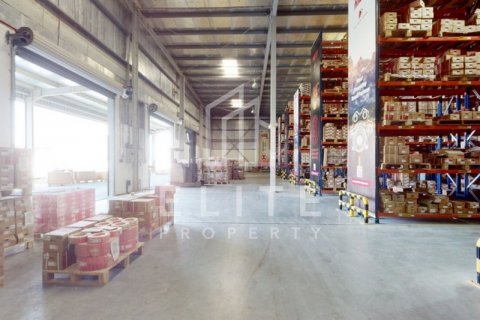 Warehouse in Jebel Ali, Dubai, UAE 5838 sq.m. № 620234 - photo 8