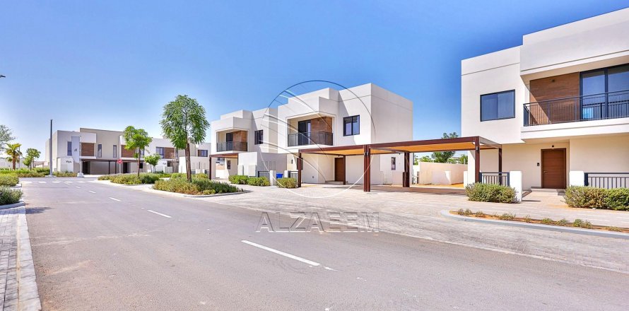 Villa on the Yas Island, Abu Dhabi, UAE 4 bedrooms, 209 sq.m. № 615328