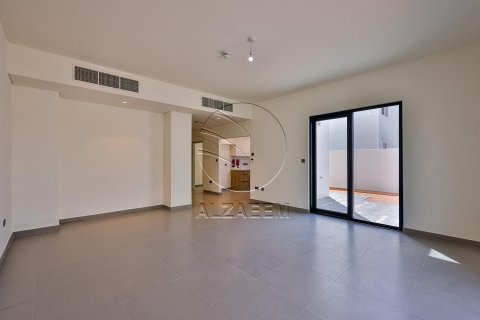 Villa on the Yas Island, Abu Dhabi, UAE 4 bedrooms, 209 sq.m. № 615328 - photo 2