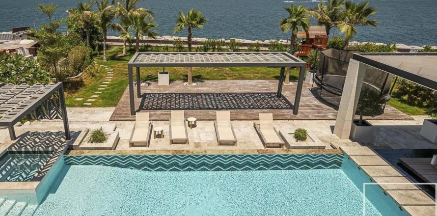 Vila di Jumeirah, Dubai, UEA 7 kamar tidur, 1600.81 m2 nomor 755296