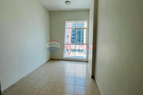 Apartamento para arrendamento em Dubai Sports City, Dubai, EAU 2 quartos, 150.4 m2 № 588306 - foto 11