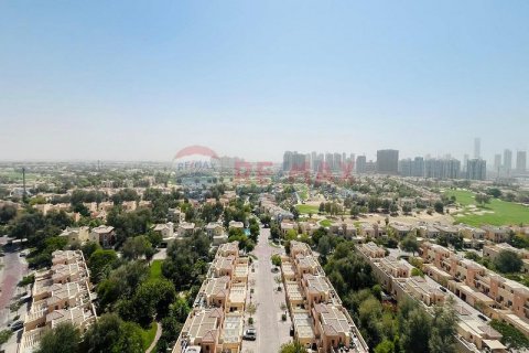 Apartamento para arrendamento em Dubai Sports City, Dubai, EAU 2 quartos, 150.4 m2 № 588306 - foto 1