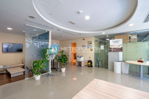 Office in Al Reem Island, Abu Dhabi, UAE 148.1 sq.m. № 568951 - photo 8