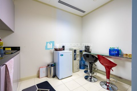Office in Al Reem Island, Abu Dhabi, UAE 148.1 sq.m. № 568951 - photo 13