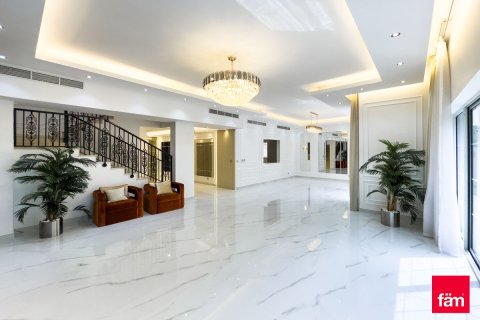 Vilë në Dubai, Emiratet e Bashkuara Arabe 4 dhoma gjumi, 468.5 m2. № 753270 - Foto 7