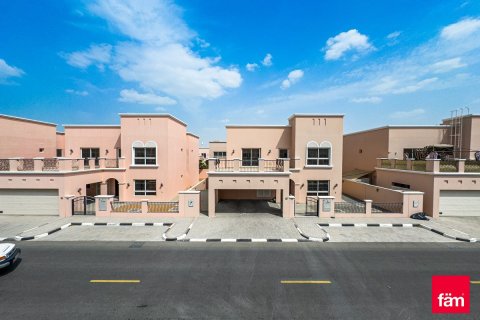 Vilë në Dubai, Emiratet e Bashkuara Arabe 4 dhoma gjumi, 468.5 m2. № 753270 - Foto 20