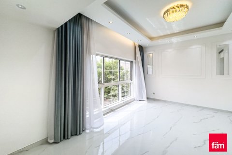Vilë në Dubai, Emiratet e Bashkuara Arabe 4 dhoma gjumi, 468.5 m2. № 753270 - Foto 11