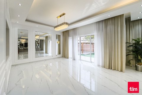 Vilë në Dubai, Emiratet e Bashkuara Arabe 4 dhoma gjumi, 468.5 m2. № 753270 - Foto 5
