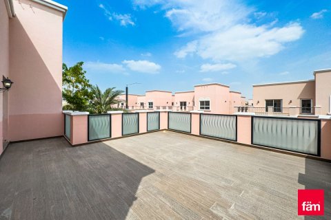 Vilë në Dubai, Emiratet e Bashkuara Arabe 4 dhoma gjumi, 468.5 m2. № 753270 - Foto 26