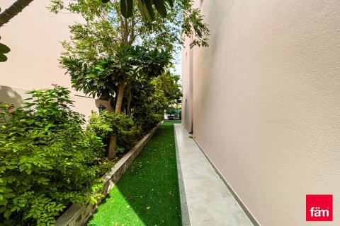 Vilë në Dubai, Emiratet e Bashkuara Arabe 4 dhoma gjumi, 468.5 m2. № 753270 - Foto 19