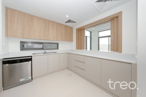 Villa in Dubai South (Dubai World Central), UAE 4 bedrooms, 307.14 sq.m. № 733955 - photo 5