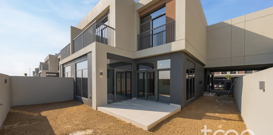 Villa in Dubai South (Dubai World Central), UAE 4 bedrooms, 307.14 sq.m. № 733955