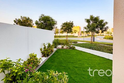 Dubai South (Dubai World Central)、Dubai、UAE にあるヴィラ販売中 4ベッドルーム、225.94 m2、No733956 - 写真 25