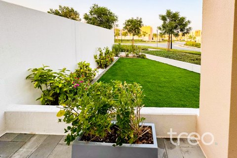 Dubai South (Dubai World Central), Dubai, संयुक्त अरब अमीरात में विला, 4 बेडरूम, 225.94 वर्ग मीटर, संख्या 733956