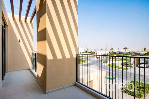 Dubai South (Dubai World Central)、Dubai、UAE にあるヴィラ販売中 4ベッドルーム、225.94 m2、No733956 - 写真 14