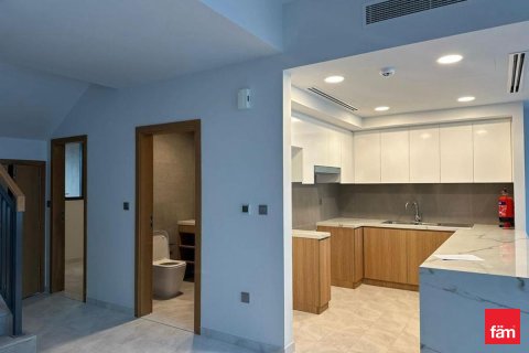 Radový dom v Dubai, SAE 3 spálne, 181.8 m2 č. 692952 - Fotografia 11