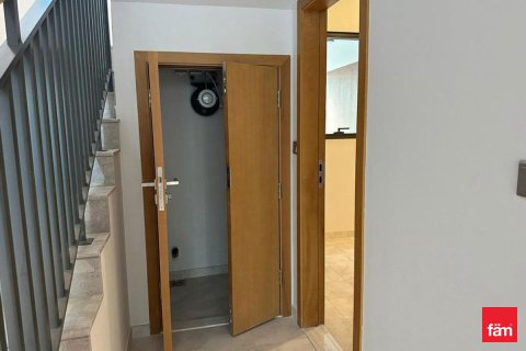 Radový dom v Dubai, SAE 3 spálne, 181.8 m2 č. 692952 - Fotografia 10