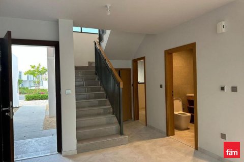 Radový dom v Dubai, SAE 3 spálne, 181.8 m2 č. 692952 - Fotografia 8