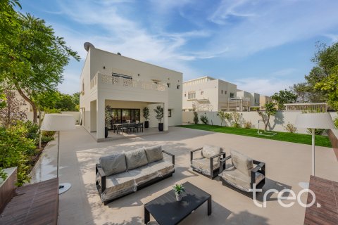 Meadows, Dubai, UAE의 빌라 침실 4개, 373.28제곱미터 번호 741023