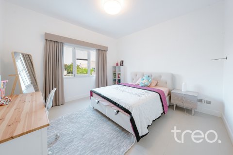 Вилла Meadows, Дубай, БАӘ-да 4 жатын бөлмелер, 387.41 м² № 741024 - фото 18
