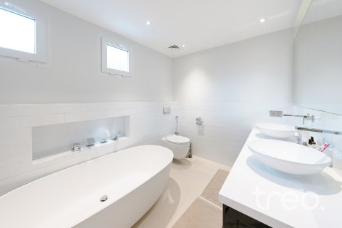Вилла Meadows, Дубай, БАӘ-да 4 жатын бөлмелер, 387.41 м² № 741024 - фото 15