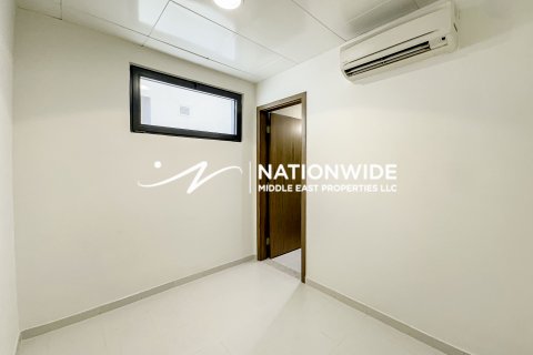 Villa zum Verkauf in Abu Dhabi, VAE 5 Schlafzimmer, 782 m2 Nr. 633207 - Foto 16