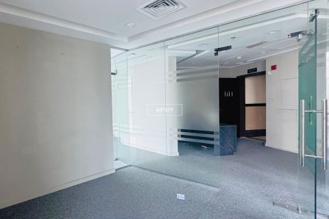 Office in Business Bay, Dubai, UAE 139 sq.m. № 633236 - photo 2