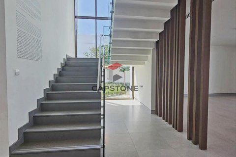 Vila di Abu Dhabi, UEA 4 kamar tidur, 337 m2 nomor 604601 - foto 30