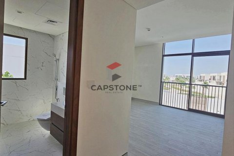Vila di Abu Dhabi, UEA 4 kamar tidur, 337 m2 nomor 604601 - foto 16