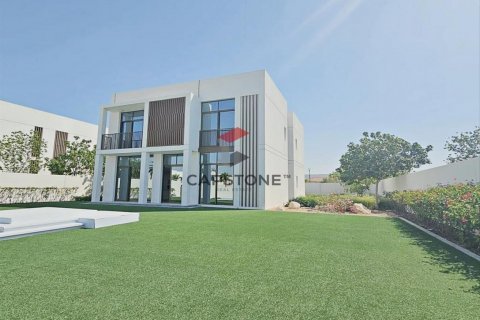 Vila di Abu Dhabi, UEA 4 kamar tidur, 337 m2 nomor 604601 - foto 3