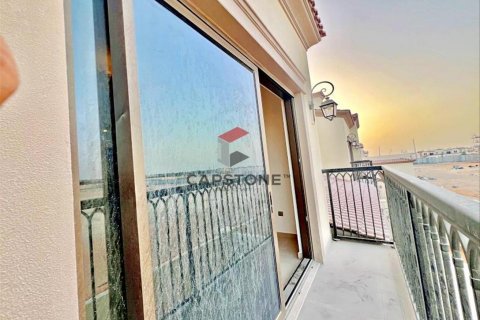 Khalifa City、Abu Dhabi、UAE にあるタウンハウスの賃貸物件 2ベッドルーム、124 m2、No604599 - 写真 1