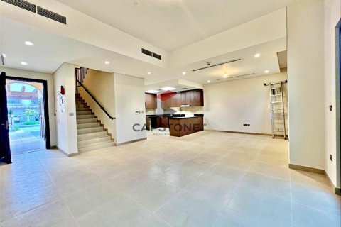Khalifa City、Abu Dhabi、UAE にあるタウンハウスの賃貸物件 2ベッドルーム、124 m2、No604599 - 写真 6