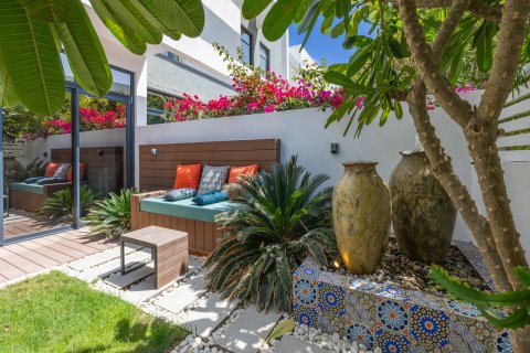 וילה למכירה ב Dubai, איחוד האמירויות  4 חדרי שינה, 241 מ"ר, מספר 695954 - תמונה 24