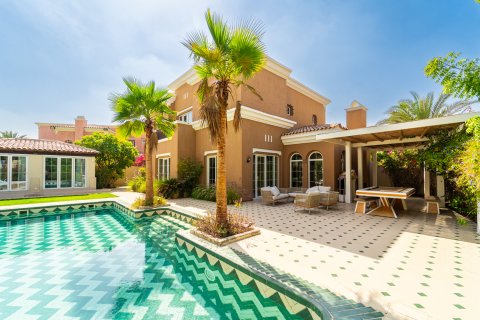 Βίλα σε Dubai, ΗΑΕ 5 υπνοδωμάτια, 376 τ.μ. Αρ. 695957