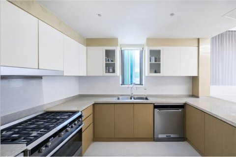 Apartment in Dubai, UAE 3 bedrooms, 149.9 sq.m. № 695187 - photo 4