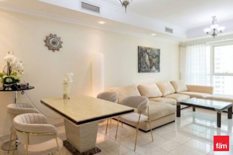 Dubai, संयुक्त अरब अमीरात में अपार्टमेंट, 2 बेडरूम, 107.1 वर्ग मीटर, संख्या 686206 - फ़ोटो 2