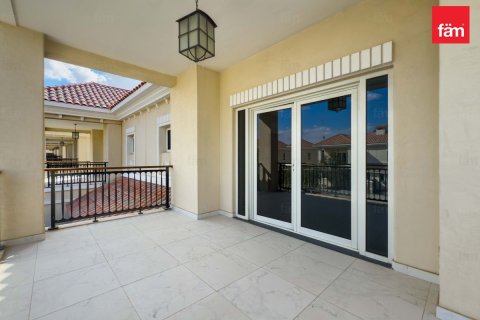 Villa til salgs i Dubai, Emiratene 4 soverom, 362.6 kvm Nr. 686201 - Foto 6