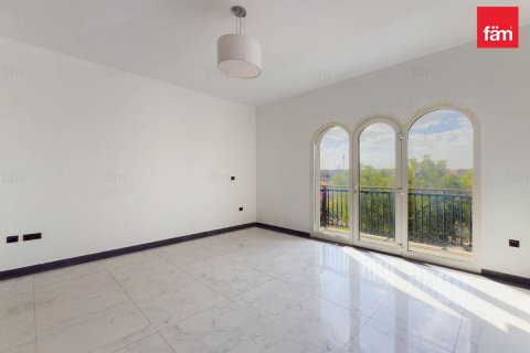 Villa til salgs i Dubai, Emiratene 4 soverom, 362.6 kvm Nr. 686201 - Foto 14