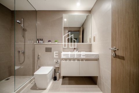 Apartemen di Dubai, UEA 2 kamar tidur, 92 m2 nomor 736597 - foto 24