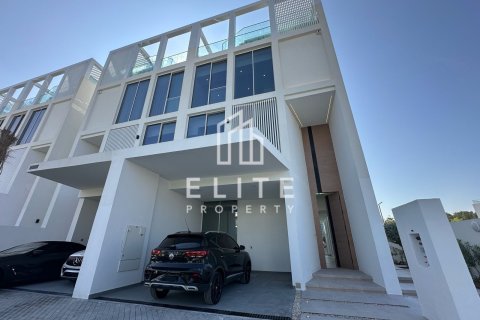 Villa in Al Barari, Dubai, UAE 4 bedrooms, 220 sq.m. № 736598