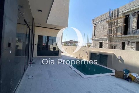 Vila v Al Shamkha, Abu Dhabi, SAE 5 ložnice, 510 m² Č.: 614881 - fotografie 1