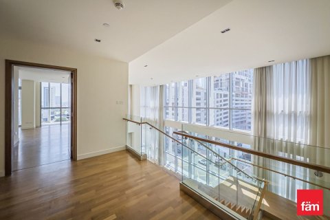 Lakás itt: Al Wasl, Dubai, EAE, 4 hálószoba, 323.6 m², azonosító: 646928 - fénykép 24