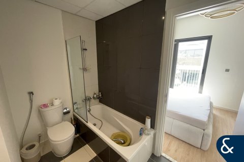 Villa till försäljning i DAMAC Hills (Akoya by DAMAC), Dubai, UAE 3 sovrum, 166 kvm Nr. 666741 - fotografi 12