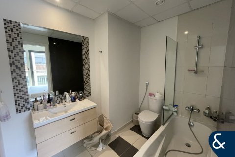 Villa till försäljning i DAMAC Hills (Akoya by DAMAC), Dubai, UAE 3 sovrum, 166 kvm Nr. 666741 - fotografi 13