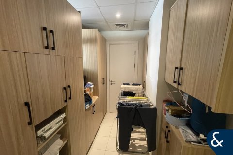 Villa till försäljning i DAMAC Hills (Akoya by DAMAC), Dubai, UAE 3 sovrum, 166 kvm Nr. 666741 - fotografi 23