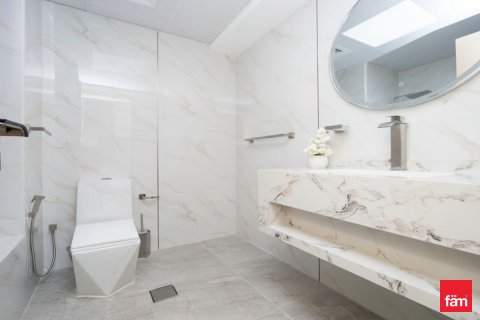 Leilighet til salgs i Business Bay, Dubai, Emiratene 2 soverom, 136.7 kvm Nr. 646999 - Foto 11